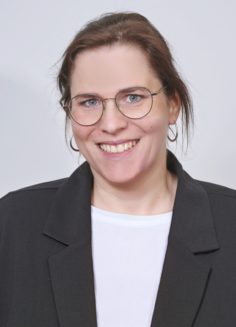Lisa Kinza-Guenster