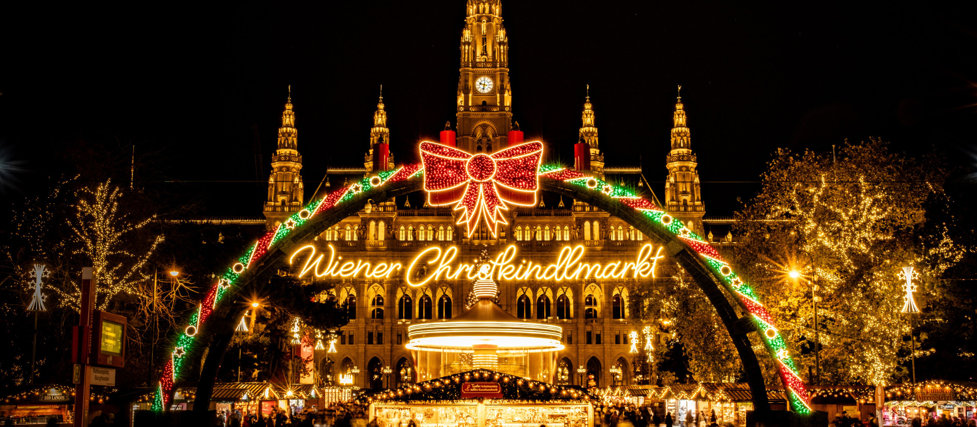 Die ersten Weihnachtsmärkte entlang der Donau!